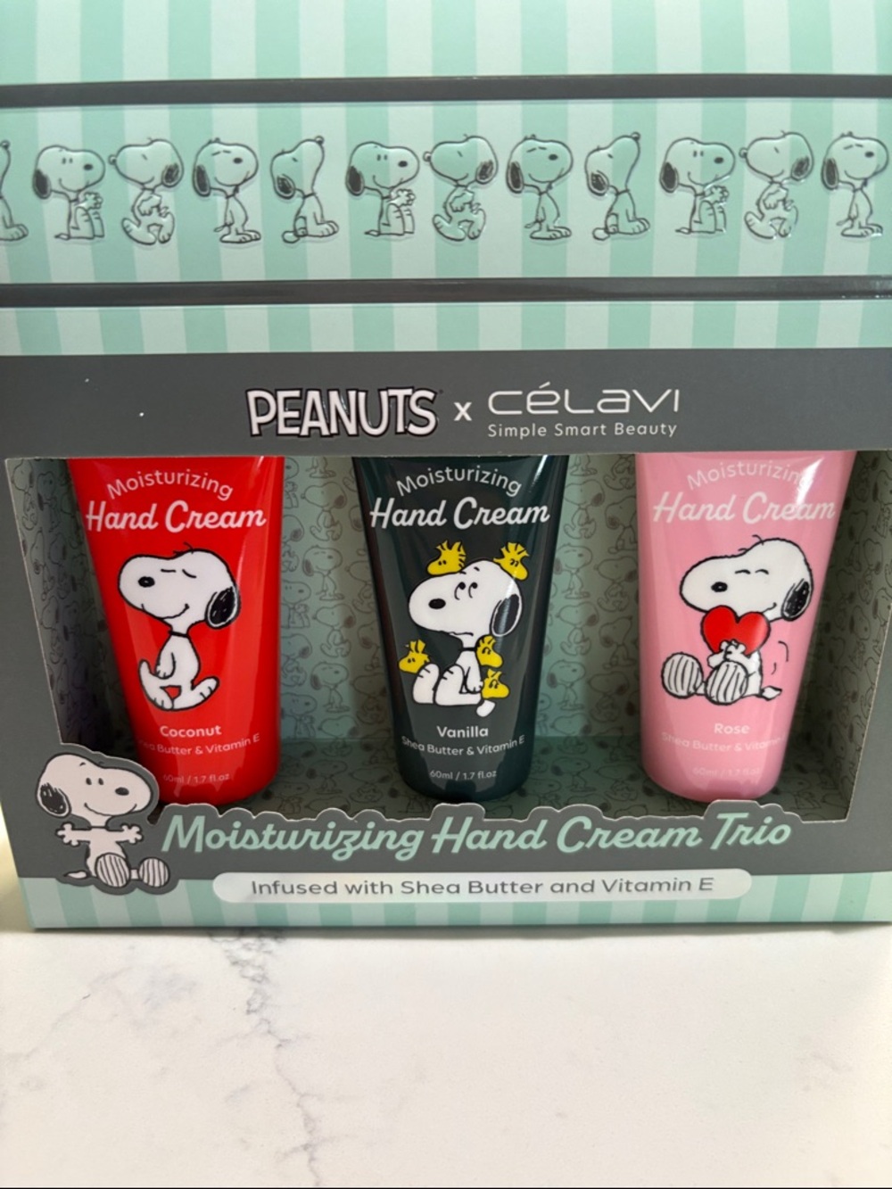 Peanuts x Célavi Moisturizing Hand Cream Trio - Red, Black, Pink - Picture 8 of 8